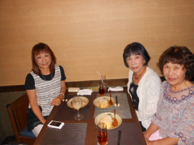 H24.8.2 充子様、山田様と.JPG H24.8.2 充子様、山田様と.JPG